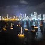 Cartagena Apartamento en Manga de 2 Habitaciones