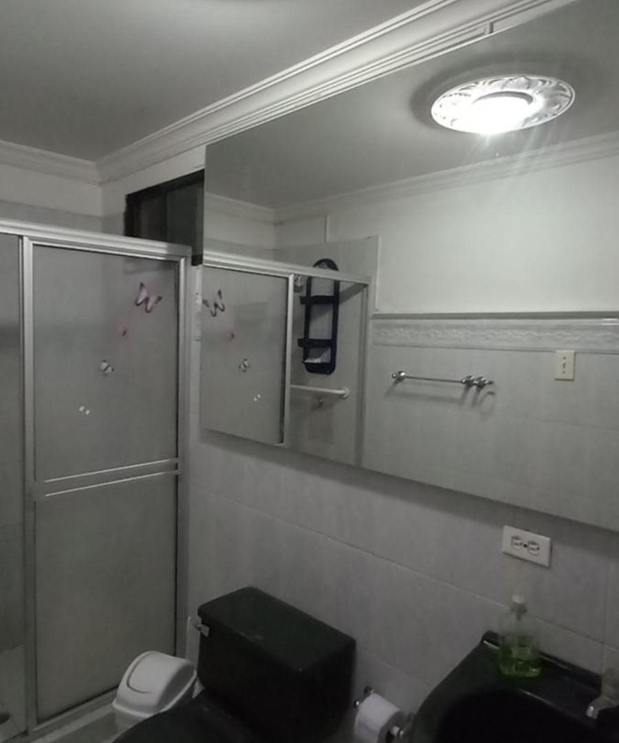 En Manga De 2 Apartamento