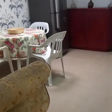 En Manga De 2 Apartamento *