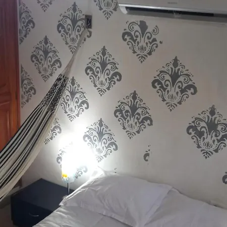 En Manga De 2 Apartamento *