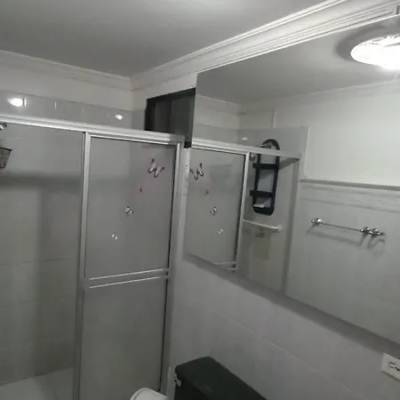 En Manga De 2 Apartamento
